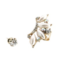 Heiress Crystals Marquise Pearls Ear Cuff